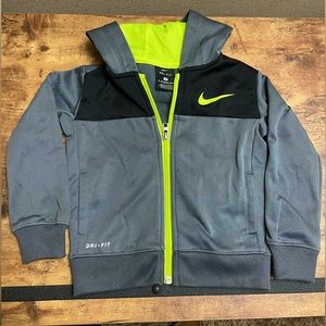 Nike Toddler Boy Size 2T Therma Full Zip Hoodie